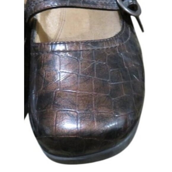 LifeStride Demi Brown Croc Embossed Mary Jane Buckle Comfort Wedges Antifatigue - Picture 3 of 13